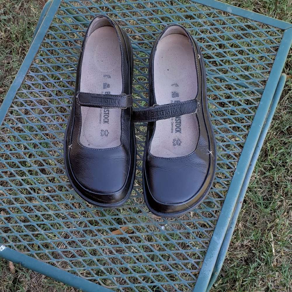 Birkenstock women's mary jane black leather flats